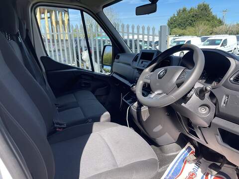 Renault Master 2.3 dCi ENERGY 35 Business FWD LWB High Roof Euro 6 (s/s) 4dr - U791