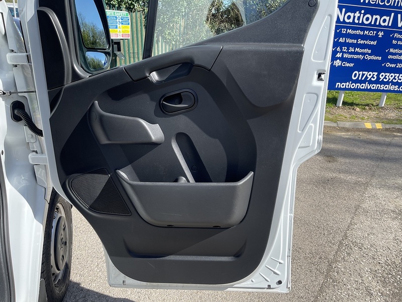 Renault Master 2.3 dCi ENERGY 35 Business FWD LWB High Roof Euro 6 (s/s) 4dr - U791