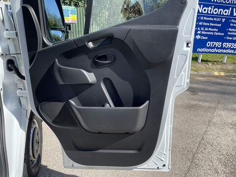 Renault Master 2.3 dCi ENERGY 35 Business FWD LWB High Roof Euro 6 (s/s) 4dr - U791