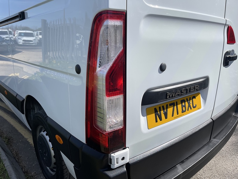 Renault Master 2.3 dCi ENERGY 35 Business FWD LWB High Roof Euro 6 (s/s) 4dr - U791