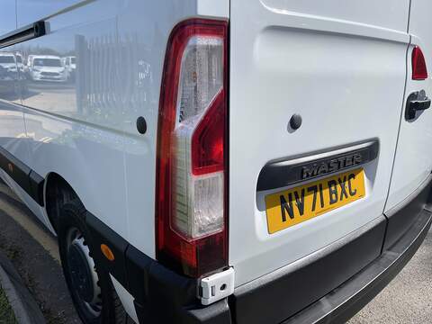 Renault Master 2.3 dCi ENERGY 35 Business FWD LWB High Roof Euro 6 (s/s) 4dr - U791