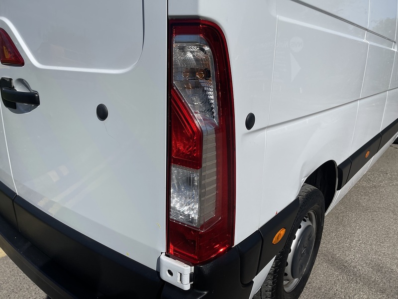 Renault Master 2.3 dCi ENERGY 35 Business FWD LWB High Roof Euro 6 (s/s) 4dr - U791