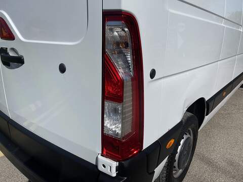 Renault Master 2.3 dCi ENERGY 35 Business FWD LWB High Roof Euro 6 (s/s) 4dr - U791