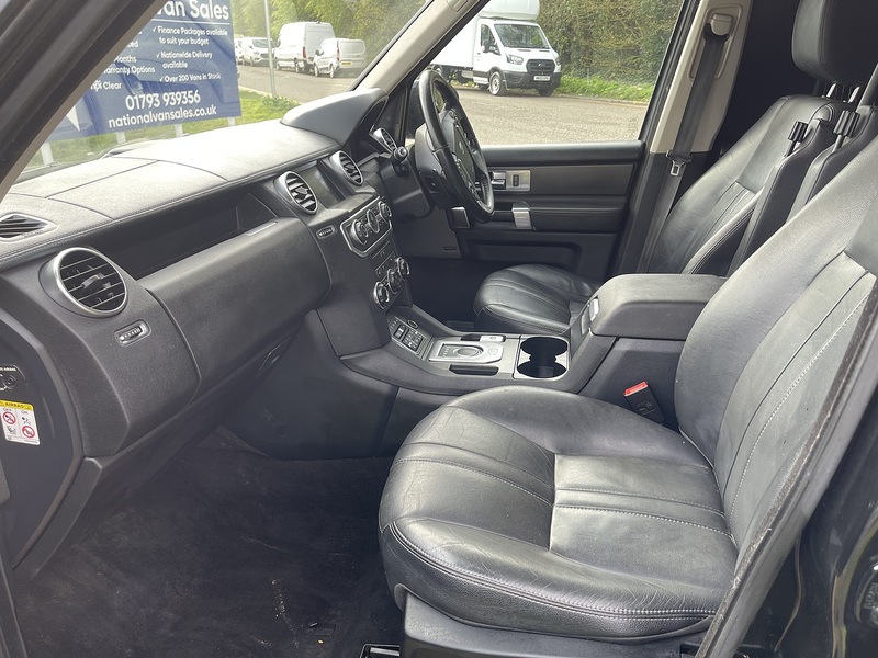 Land Rover Discovery 4 3.0 SD V6 SE SUV 5dr Diesel Auto 4WD (213 g/km, 255 bhp) - U793