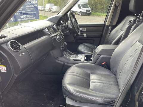 Land Rover Discovery 4 3.0 SD V6 SE SUV 5dr Diesel Auto 4WD (213 g/km, 255 bhp) - U793