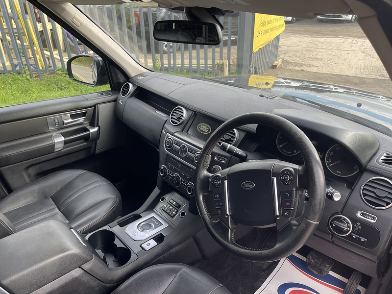 Land Rover Discovery 4 3.0 SD V6 SE SUV 5dr Diesel Auto 4WD (213 g/km, 255 bhp) - U793