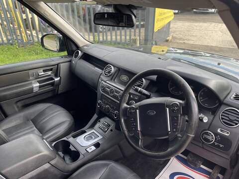 Land Rover Discovery 4 3.0 SD V6 SE SUV 5dr Diesel Auto 4WD (213 g/km, 255 bhp) - U793