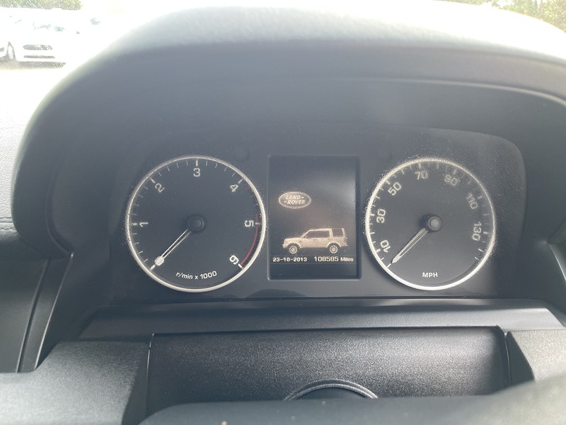 Land Rover Discovery 4 3.0 SD V6 SE SUV 5dr Diesel Auto 4WD (213 g/km, 255 bhp) - U793