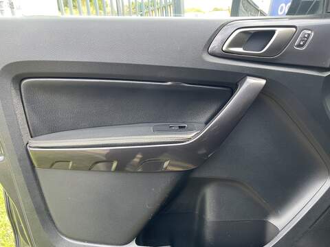 Ford Ranger 2.0 EcoBlue Wildtrak Auto 4WD Euro 6 (s/s) 4dr - U795