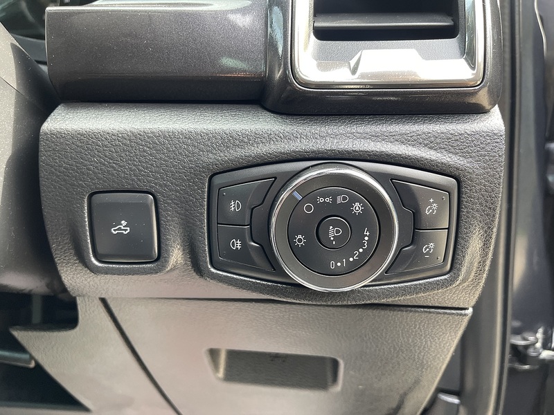 Ford Ranger 2.0 EcoBlue Wildtrak Auto 4WD Euro 6 (s/s) 4dr - U795