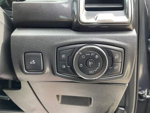 Ford Ranger 2.0 EcoBlue Wildtrak Auto 4WD Euro 6 (s/s) 4dr - U795