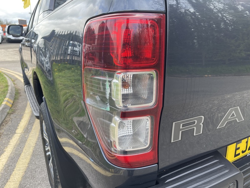 Ford Ranger 2.0 EcoBlue Wildtrak Auto 4WD Euro 6 (s/s) 4dr - U795