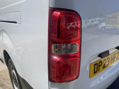 Vauxhall Vivaro 1.5 Turbo D 2900 Prime Panel Van 6dr Diesel Manual L2 H1 Euro 6 (s/s) (100 ps) - U798