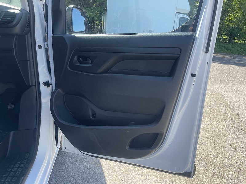 Vauxhall Vivaro 1.5 Turbo D 2900 Prime Panel Van 6dr Diesel Manual L2 H1 Euro 6 (s/s) (100 ps) - U798