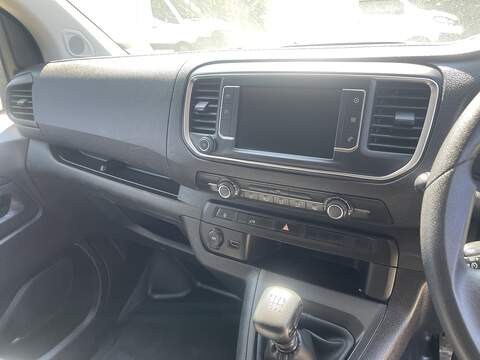 Vauxhall Vivaro 1.5 Turbo D 2900 Prime Panel Van 6dr Diesel Manual L2 H1 Euro 6 (s/s) (100 ps) - U798