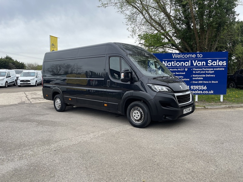 Peugeot Boxer 2.2 BlueHDi 435 Professional L4 H2 Euro 6 (s/s) 5dr - U799