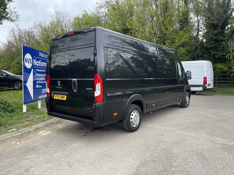 Peugeot Boxer 2.2 BlueHDi 435 Professional L4 H2 Euro 6 (s/s) 5dr - U799