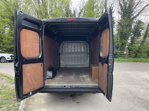 Peugeot Boxer 2.2 BlueHDi 435 Professional L4 H2 Euro 6 (s/s) 5dr - U799
