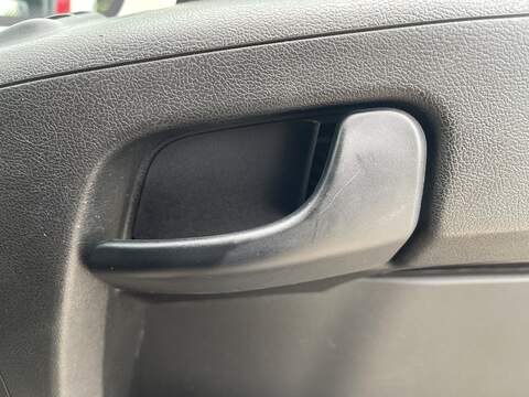 Peugeot Boxer 2.2 BlueHDi 435 Professional L4 H2 Euro 6 (s/s) 5dr - U799