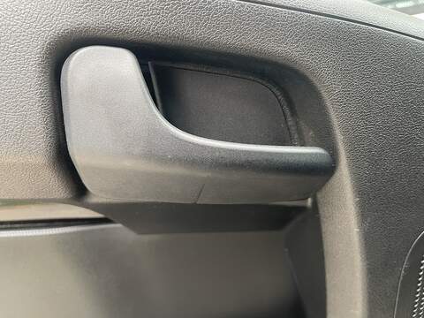 Peugeot Boxer 2.2 BlueHDi 435 Professional L4 H2 Euro 6 (s/s) 5dr - U799