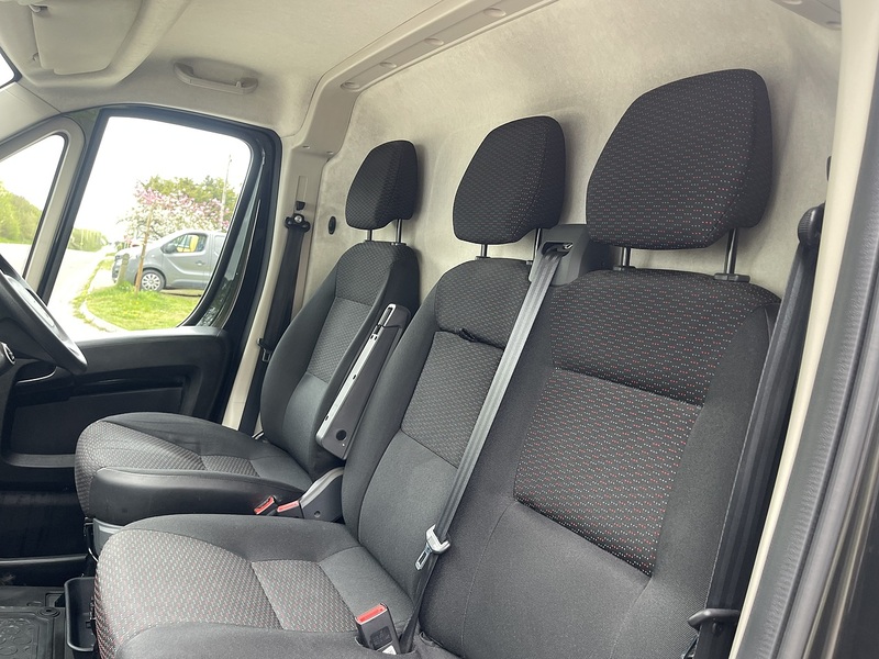 Peugeot Boxer 2.2 BlueHDi 435 Professional L4 H2 Euro 6 (s/s) 5dr - U799