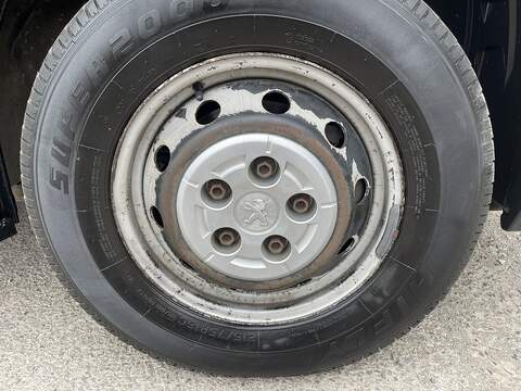 Peugeot Boxer 2.2 BlueHDi 435 Professional L4 H2 Euro 6 (s/s) 5dr - U799