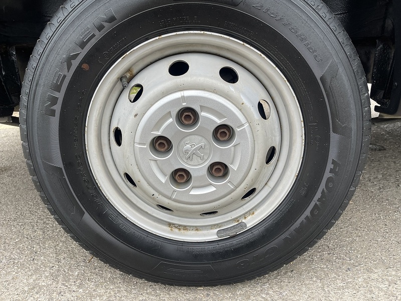 Peugeot Boxer 2.2 BlueHDi 435 Professional L4 H2 Euro 6 (s/s) 5dr - U799