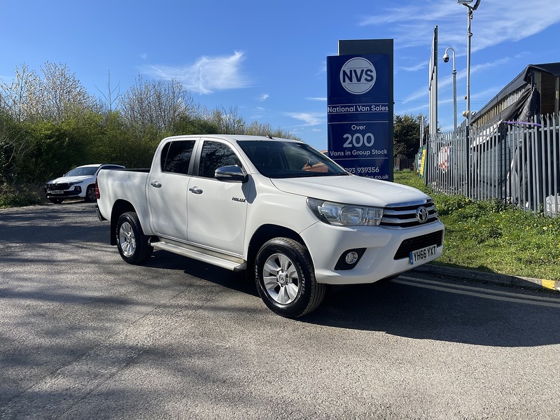 Toyota Hilux 2.4 D-4D Icon 4WD Euro 6 4dr (3.5t) - U800