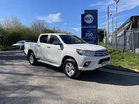 Toyota Hilux 2.4 D-4D Icon 4WD Euro 6 4dr (3.5t) - U800
