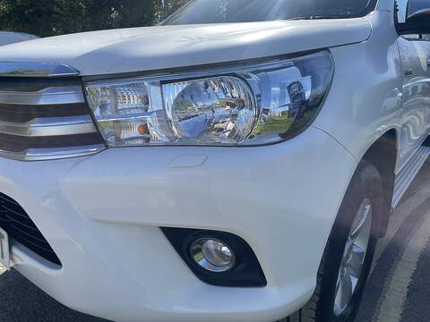 Toyota Hilux 2.4 D-4D Icon 4WD Euro 6 4dr (3.5t) - U800