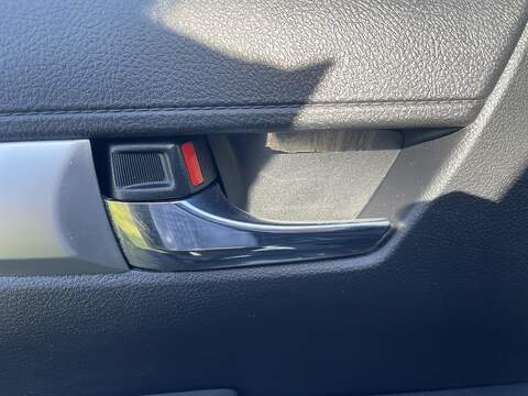 Toyota Hilux 2.4 D-4D Icon 4WD Euro 6 4dr (3.5t) - U800