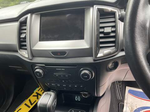 Ford Ranger 2.0 EcoBlue Limited Auto 4WD Euro 6 (s/s) 4dr - U802