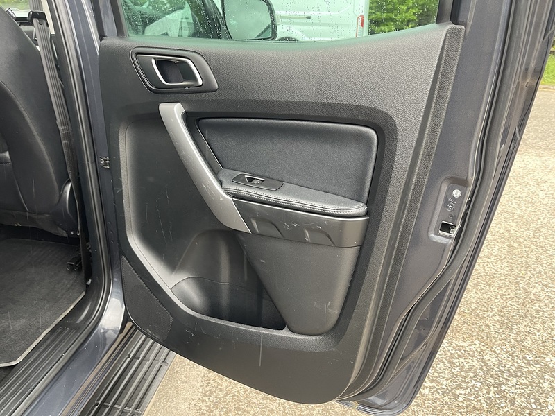 Ford Ranger 2.0 EcoBlue Limited Auto 4WD Euro 6 (s/s) 4dr - U802