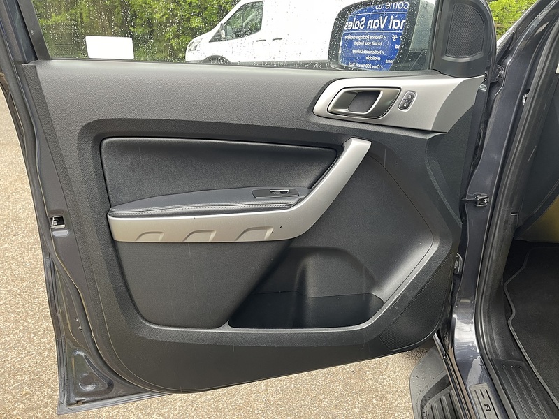 Ford Ranger 2.0 EcoBlue Limited Auto 4WD Euro 6 (s/s) 4dr - U802