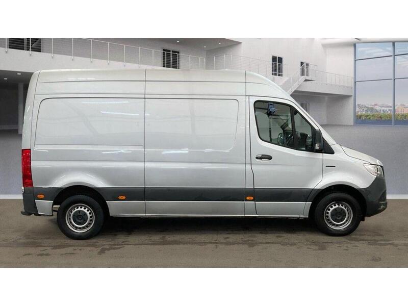 Mercedes-Benz eSprinter 55kWh Progressive Auto FWD L2 H2 5dr 20kW Charger - U803