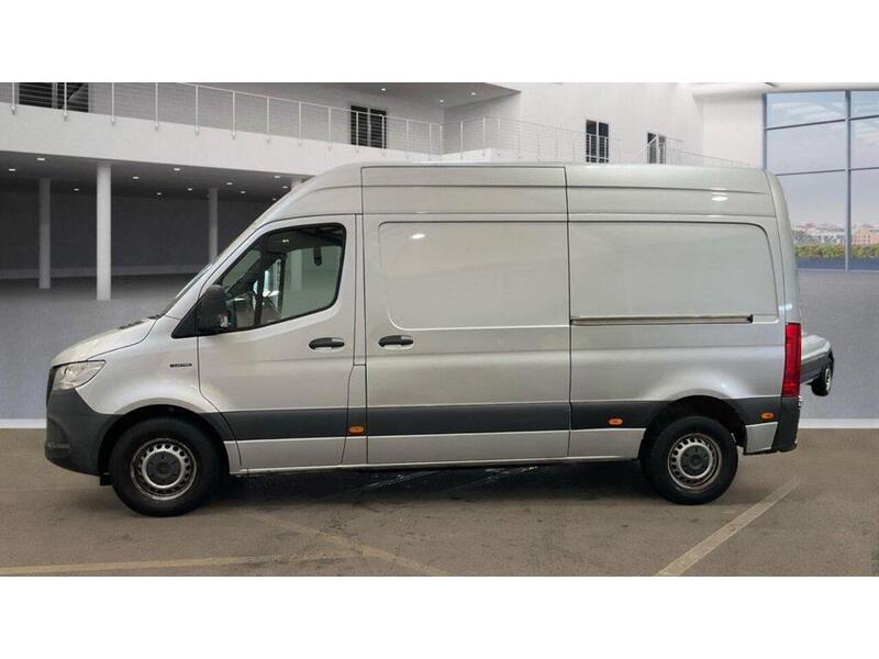 Mercedes-Benz eSprinter 55kWh Progressive Auto FWD L2 H2 5dr 20kW Charger - U803