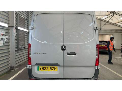 Mercedes-Benz eSprinter 55kWh Progressive Auto FWD L2 H2 5dr 20kW Charger - U803