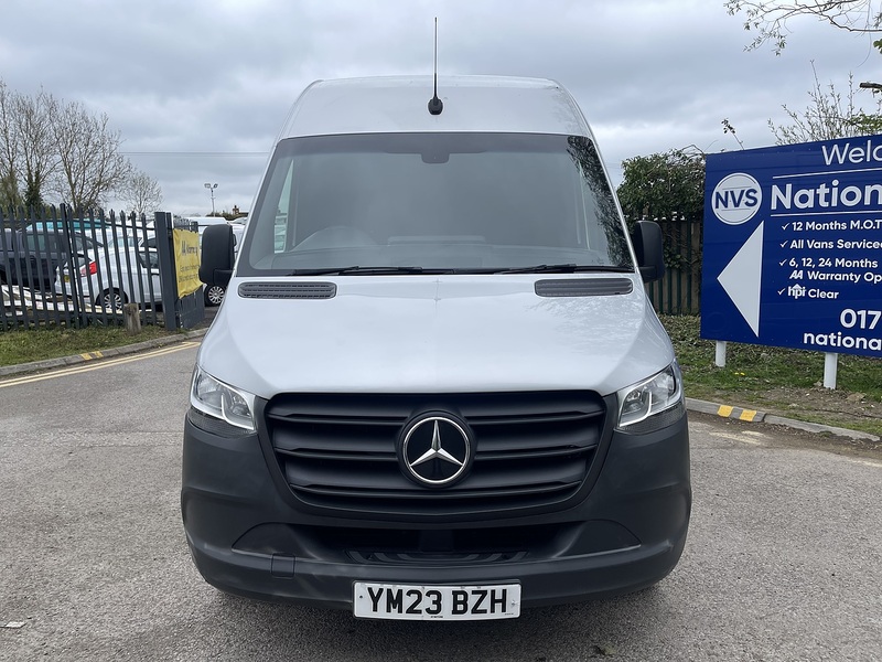Mercedes-Benz eSprinter 55kWh Progressive Auto FWD L2 H2 5dr 20kW Charger - U803