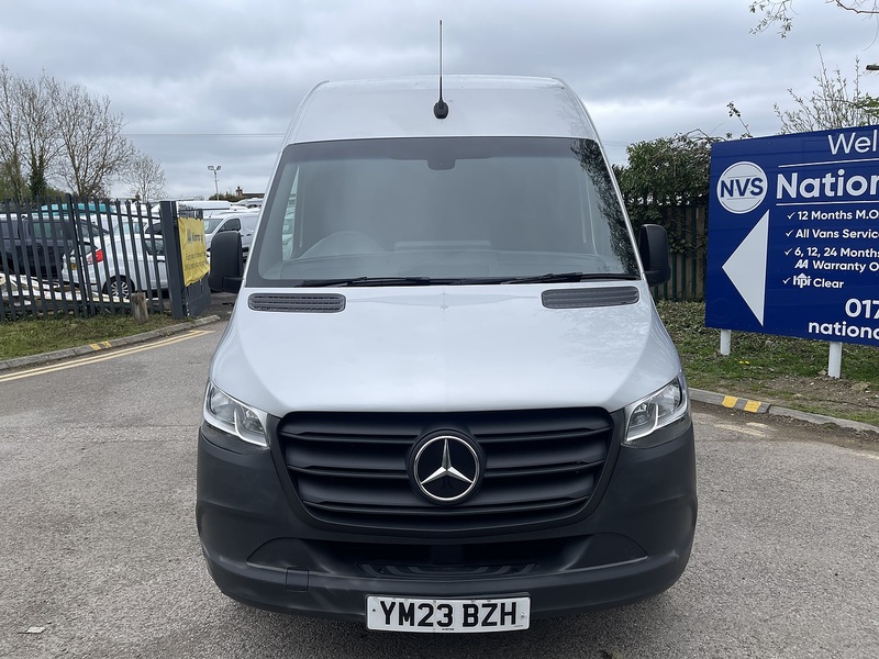 Mercedes-Benz eSprinter 55kWh Progressive Auto FWD L2 H2 5dr 20kW Charger - U803