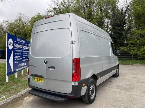 Mercedes-Benz eSprinter 55kWh Progressive Auto FWD L2 H2 5dr 20kW Charger - U803