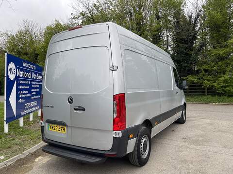 Mercedes-Benz eSprinter 55kWh Progressive Auto FWD L2 H2 5dr 20kW Charger - U803