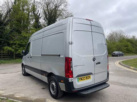 Mercedes-Benz eSprinter 55kWh Progressive Auto FWD L2 H2 5dr 20kW Charger - U803
