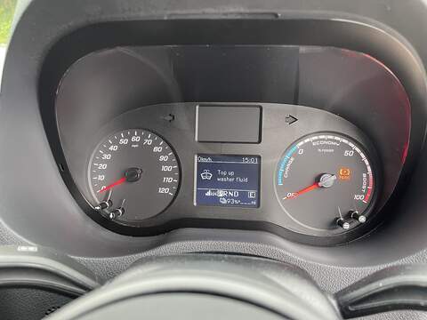 Mercedes-Benz eSprinter 55kWh Progressive Auto FWD L2 H2 5dr 20kW Charger - U803