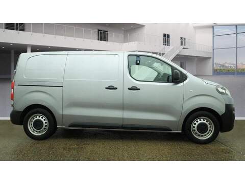 Citroen e-Dispatch e 1000 75 kWh Enterprise Edition M Auto MWB 6dr (7.4kW Charger) - U806