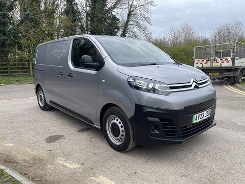 Citroen e-Dispatch e 1000 75 kWh Enterprise Edition M Auto MWB 6dr (7.4kW Charger) - U806