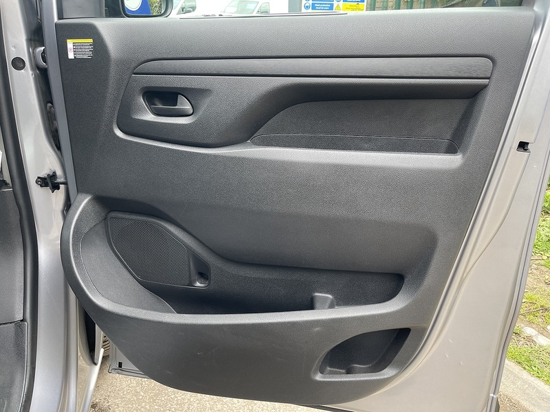 Citroen e-Dispatch e 1000 75 kWh Enterprise Edition M Auto MWB 6dr (7.4kW Charger) - U806