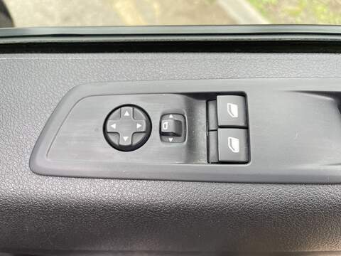 Citroen e-Dispatch e 1000 75 kWh Enterprise Edition M Auto MWB 6dr (7.4kW Charger) - U806