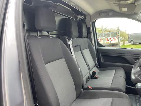 Citroen e-Dispatch e 1000 75 kWh Enterprise Edition M Auto MWB 6dr (7.4kW Charger) - U806