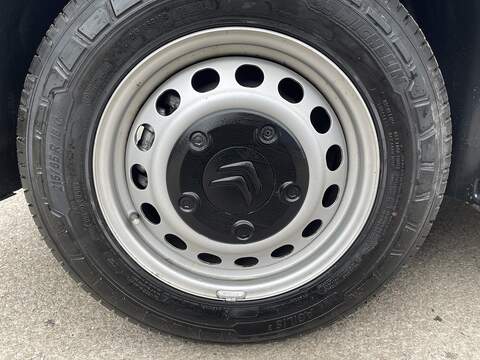 Citroen e-Dispatch e 1000 75 kWh Enterprise Edition M Auto MWB 6dr (7.4kW Charger) - U806