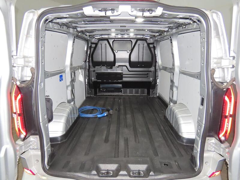 Ford E-Transit Custom 320 65kWh Sport Auto L1 H1 5dr - U808